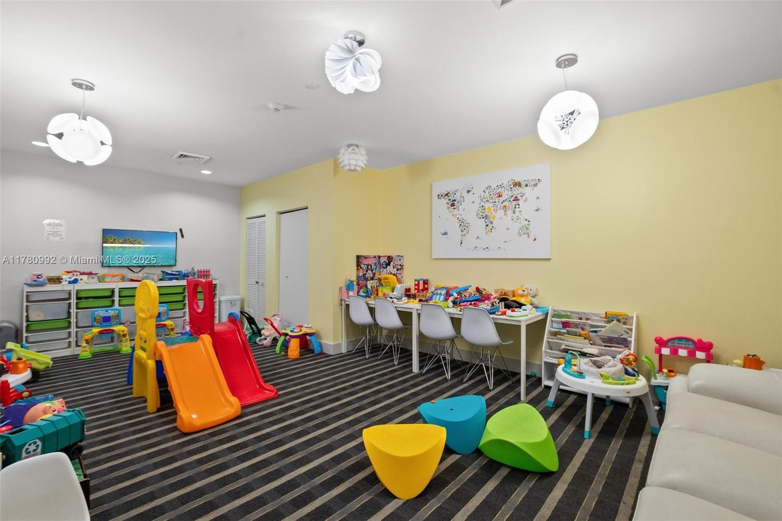 600 NE 27th St # 1005