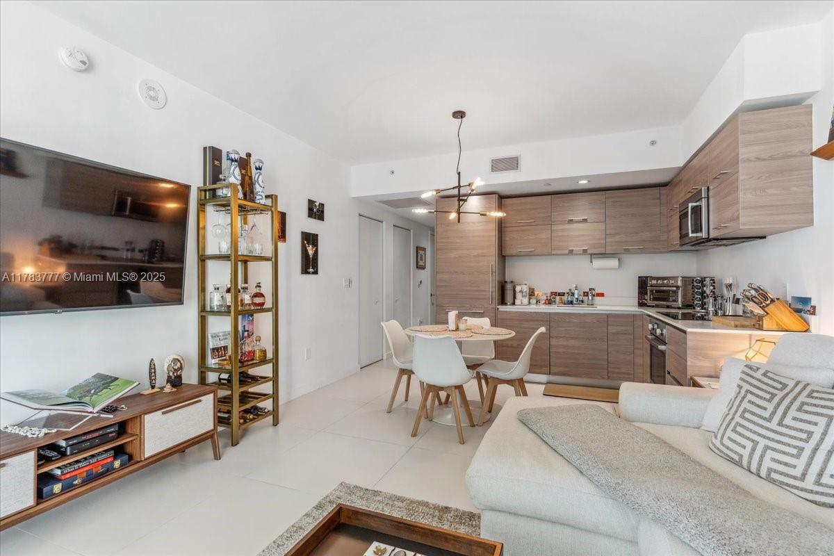 1300 S Miami Ave Unit: 3008