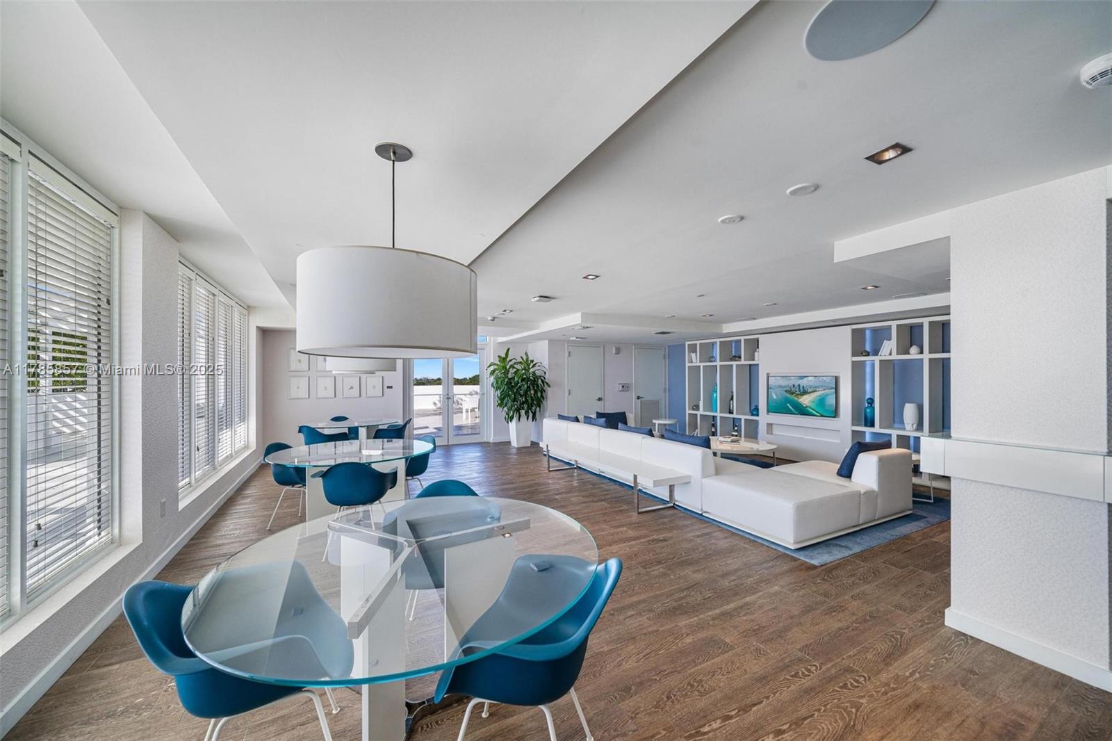 4250 Biscayne Blvd # 607