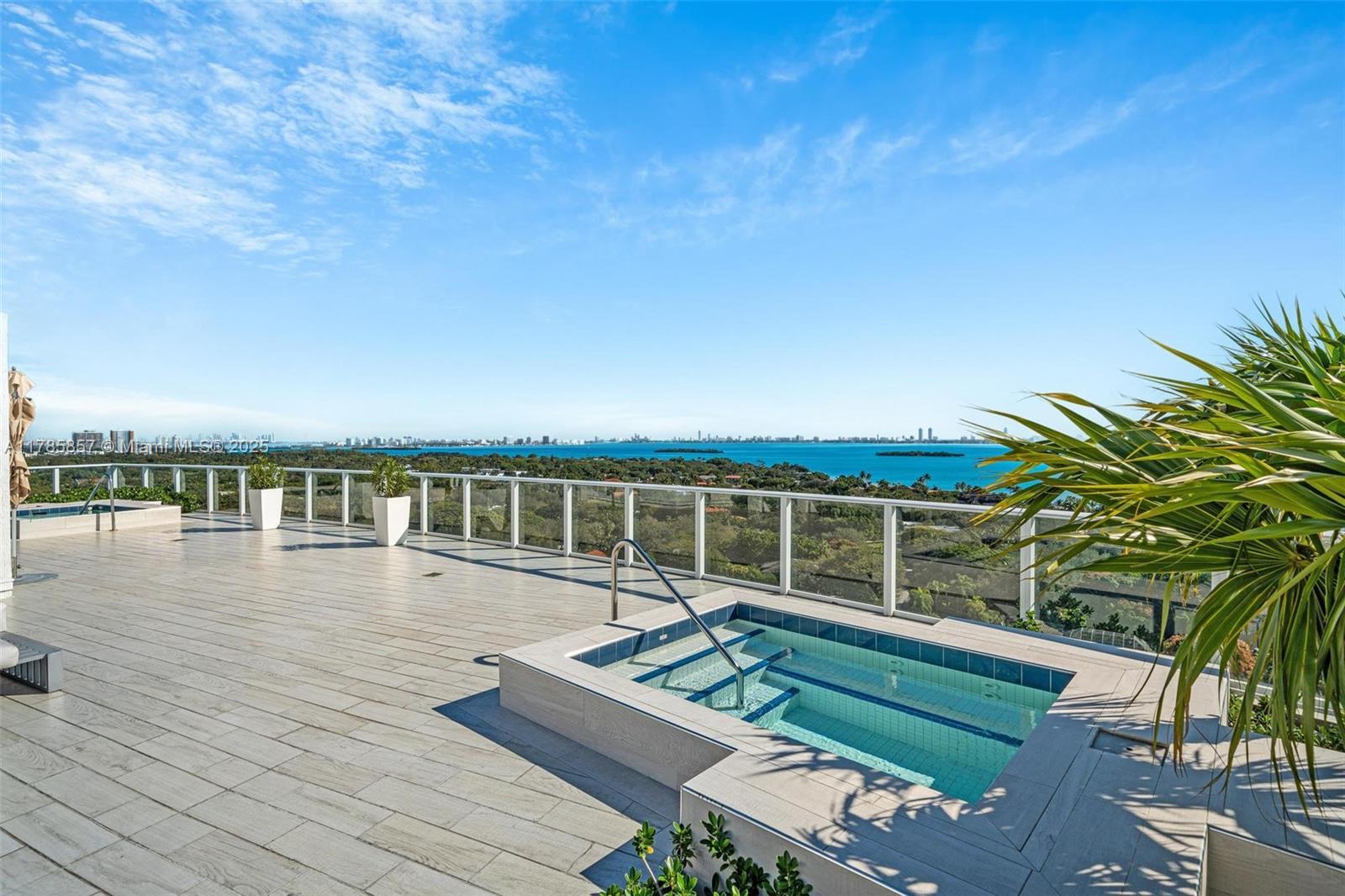4250 Biscayne Blvd # 607