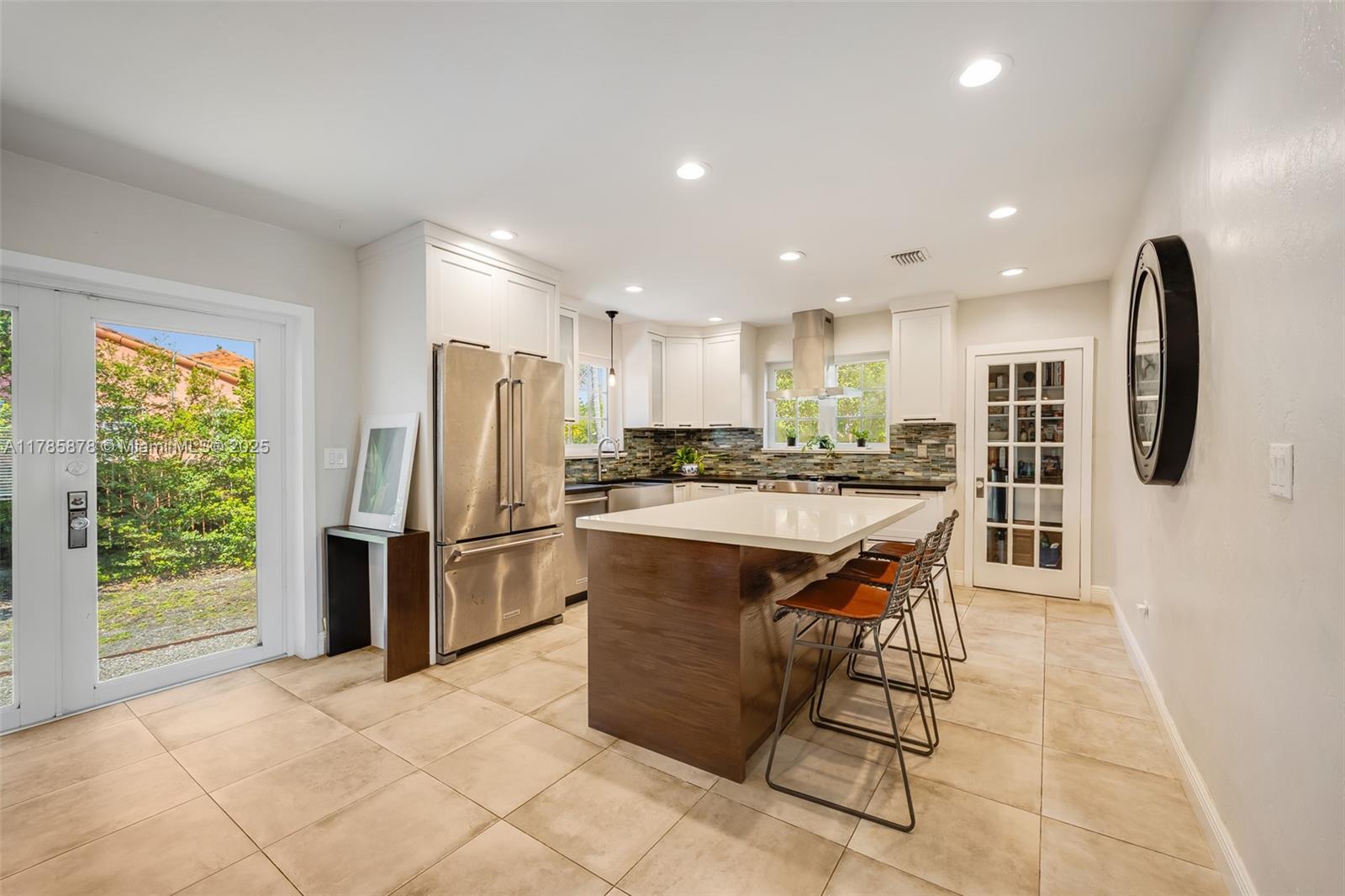 2450 SW 23rd Ave