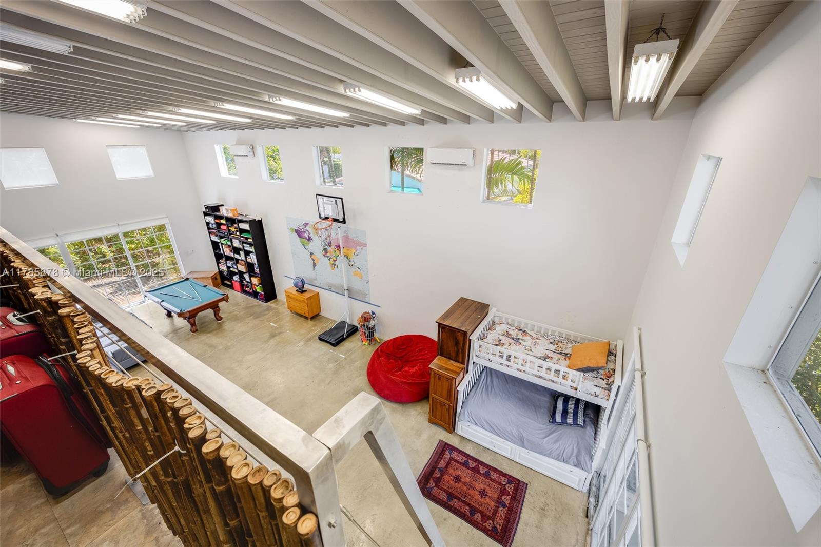 2450 SW 23rd Ave