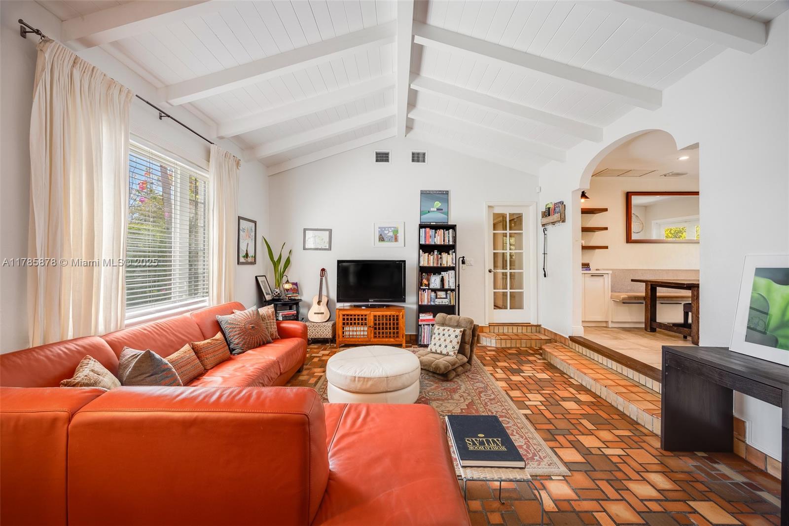 2450 SW 23rd Ave