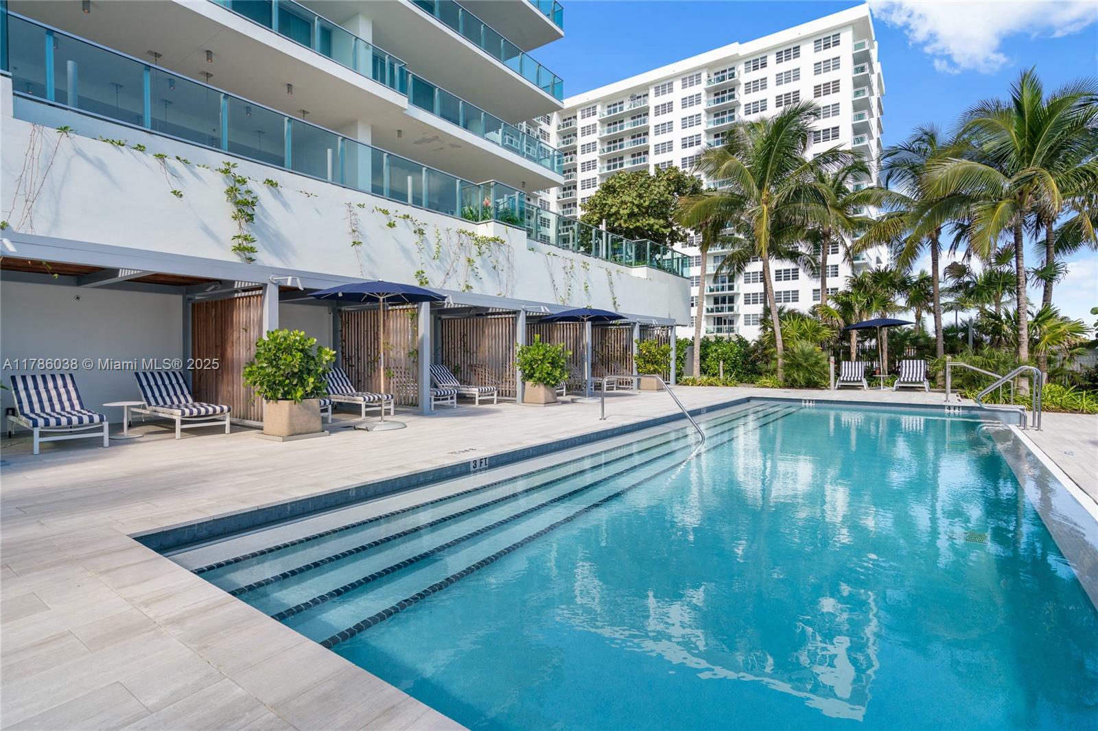 6901 Collins Ave # 401