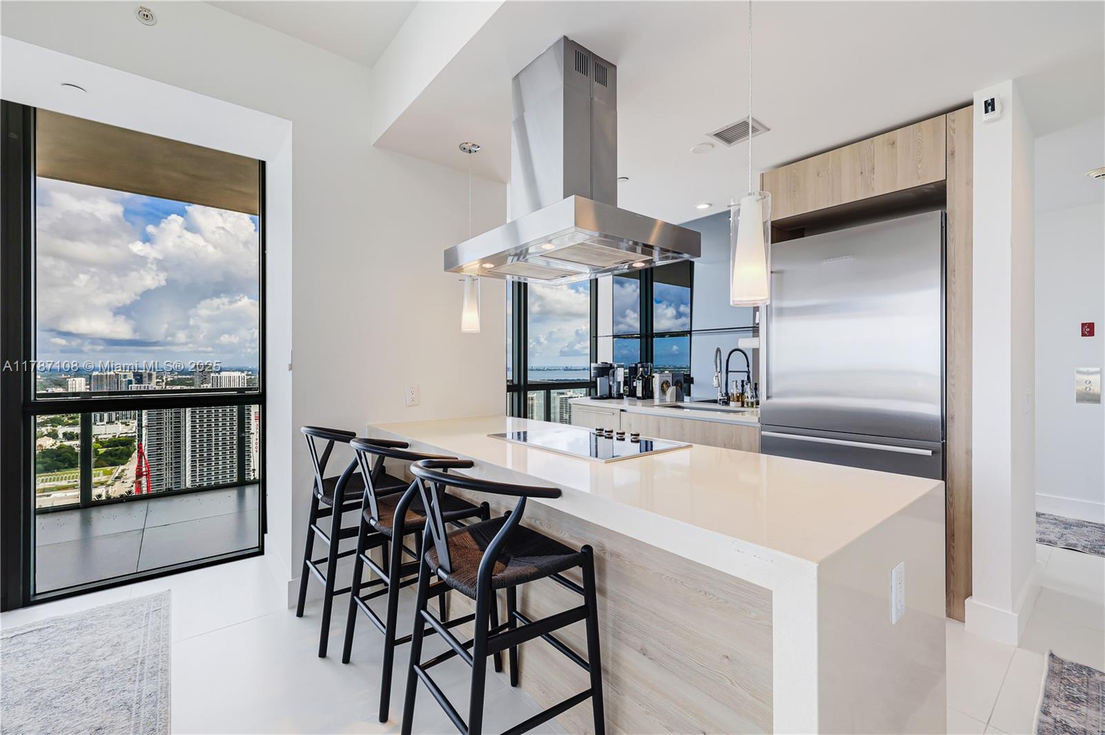 1100 Biscayne Blvd # 4508