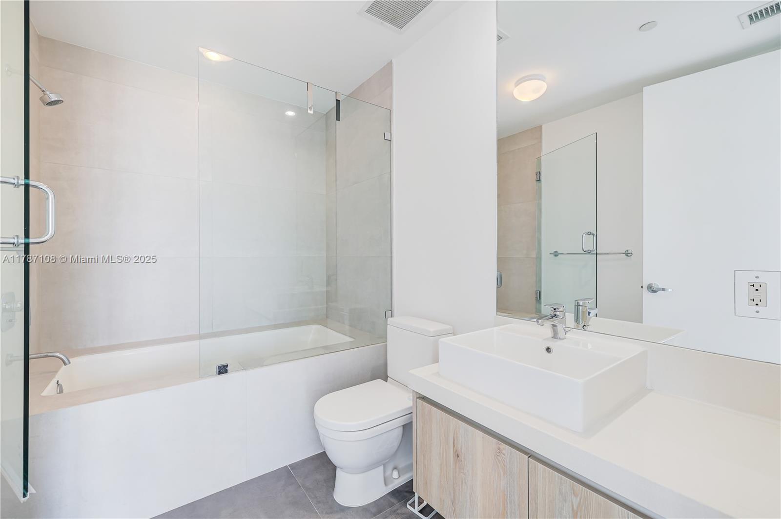 1100 Biscayne Blvd # 4508