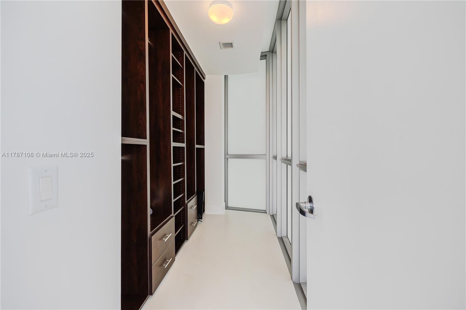 1100 Biscayne Blvd # 4508