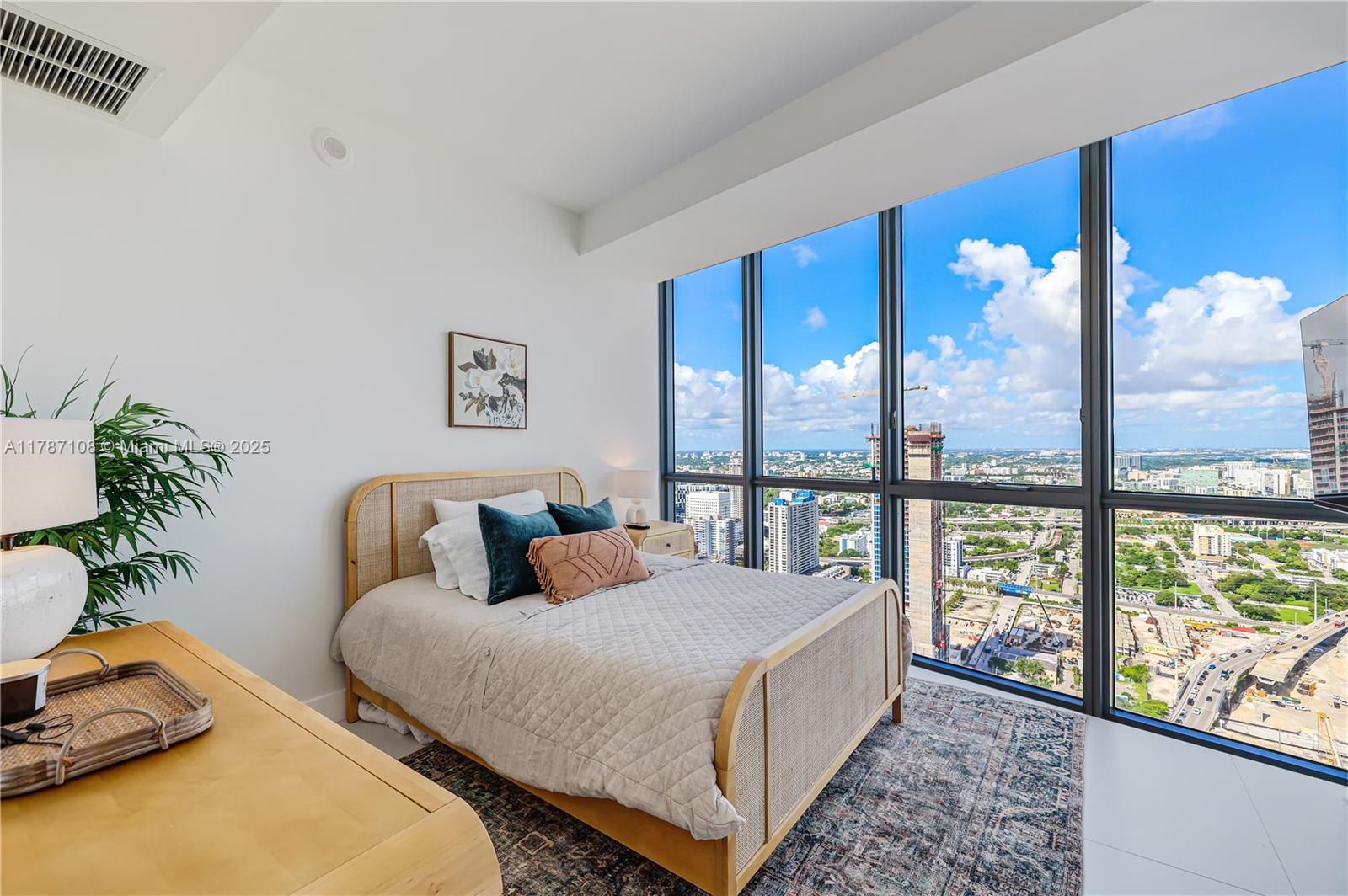 1100 Biscayne Blvd # 4508