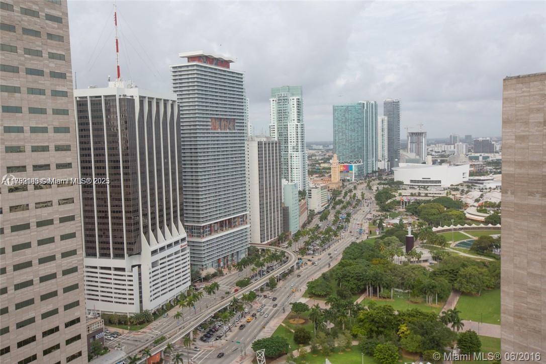 335 S Biscayne Blvd # 3700