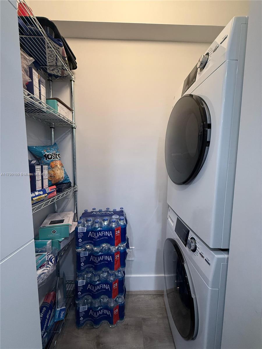 770 Claughton Island Dr # 1413