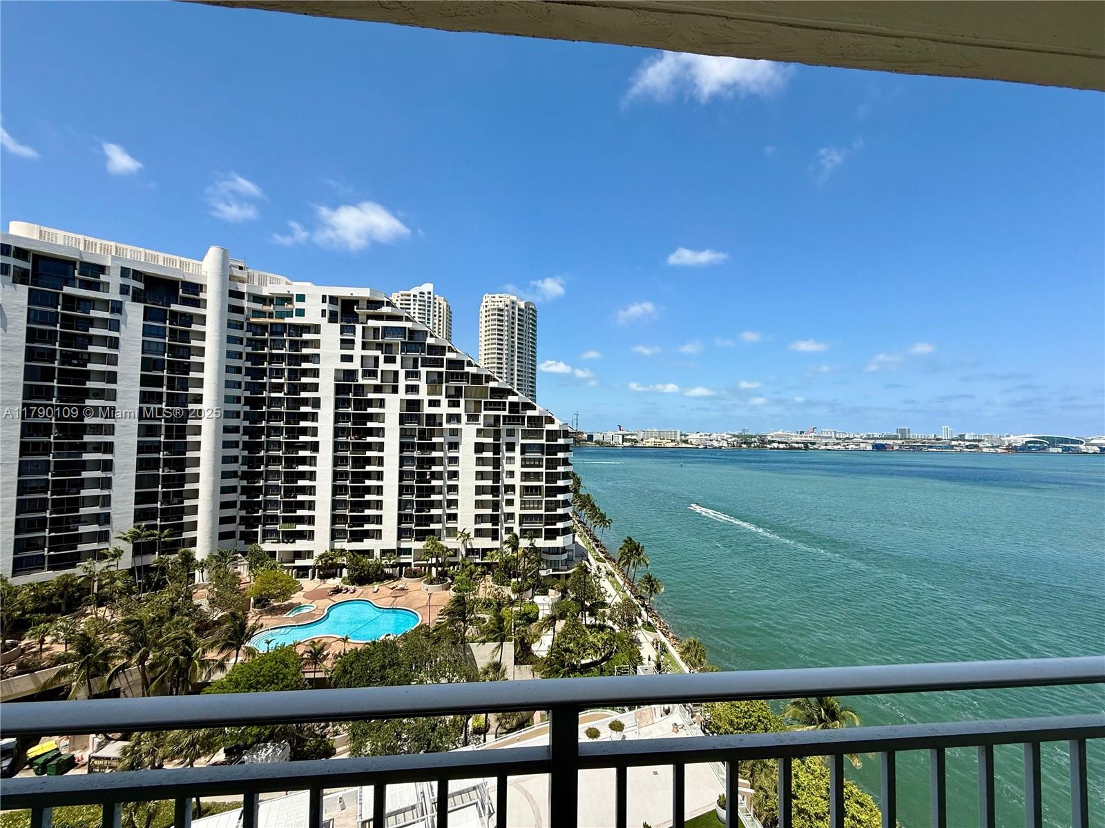 770 Claughton Island Dr # 1413