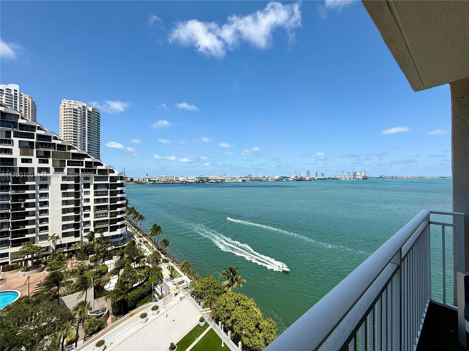 770 Claughton Island Dr # 1413