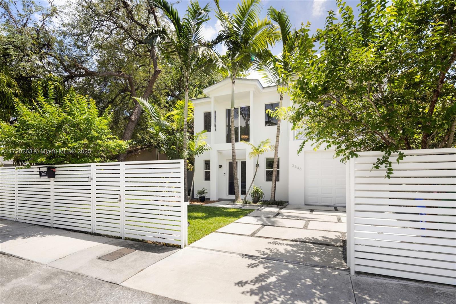 3648 Oak Ave