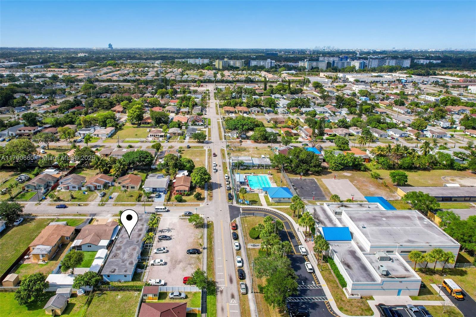 4404 SW 22nd St # 8 Unit: 1-8