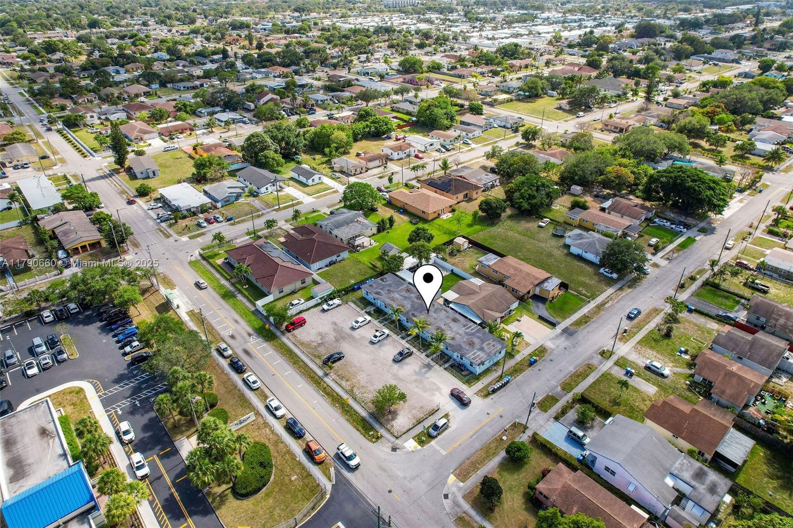 4404 SW 22nd St # 8 Unit: 1-8