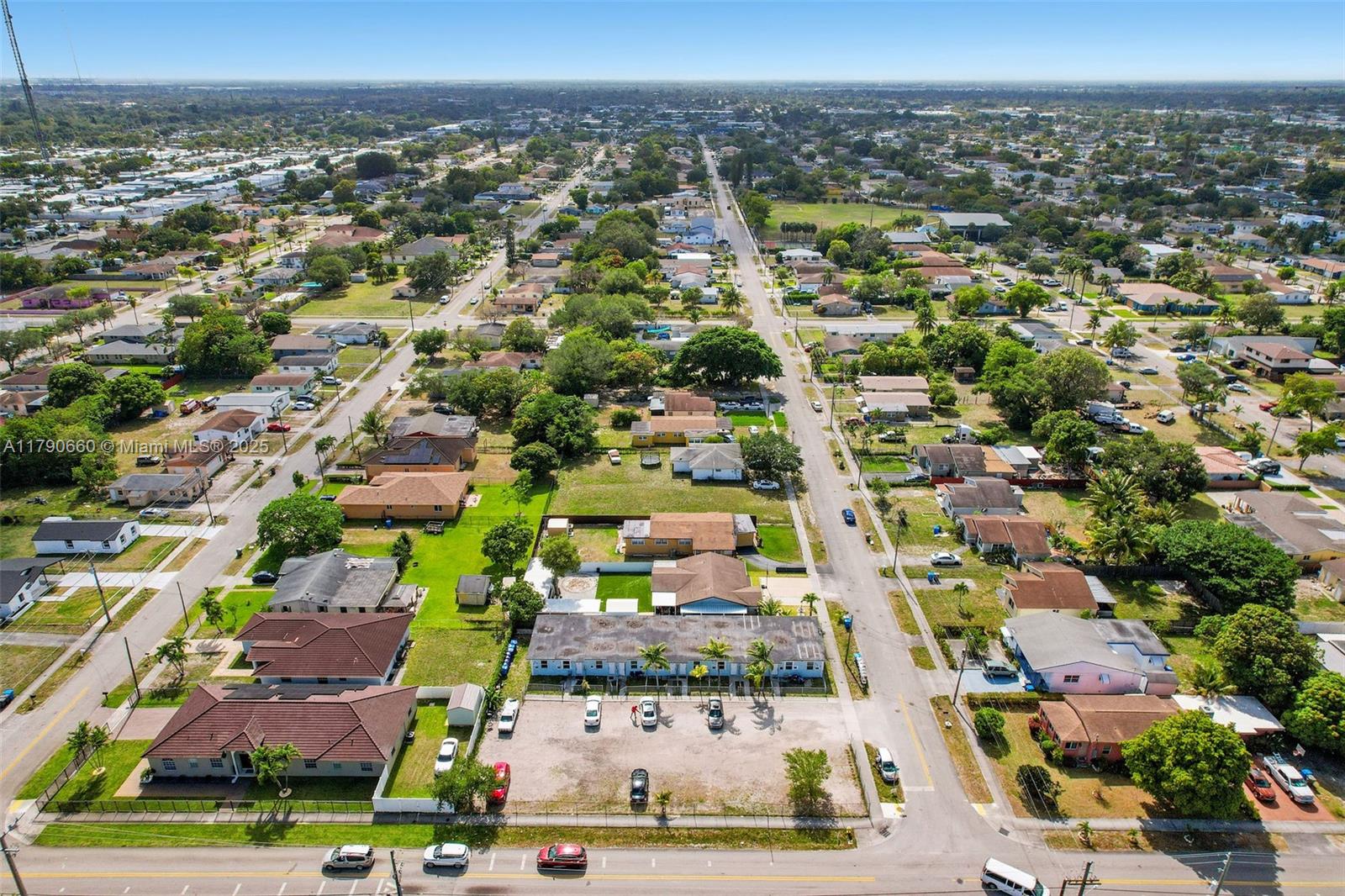 4404 SW 22nd St # 8 Unit: 1-8