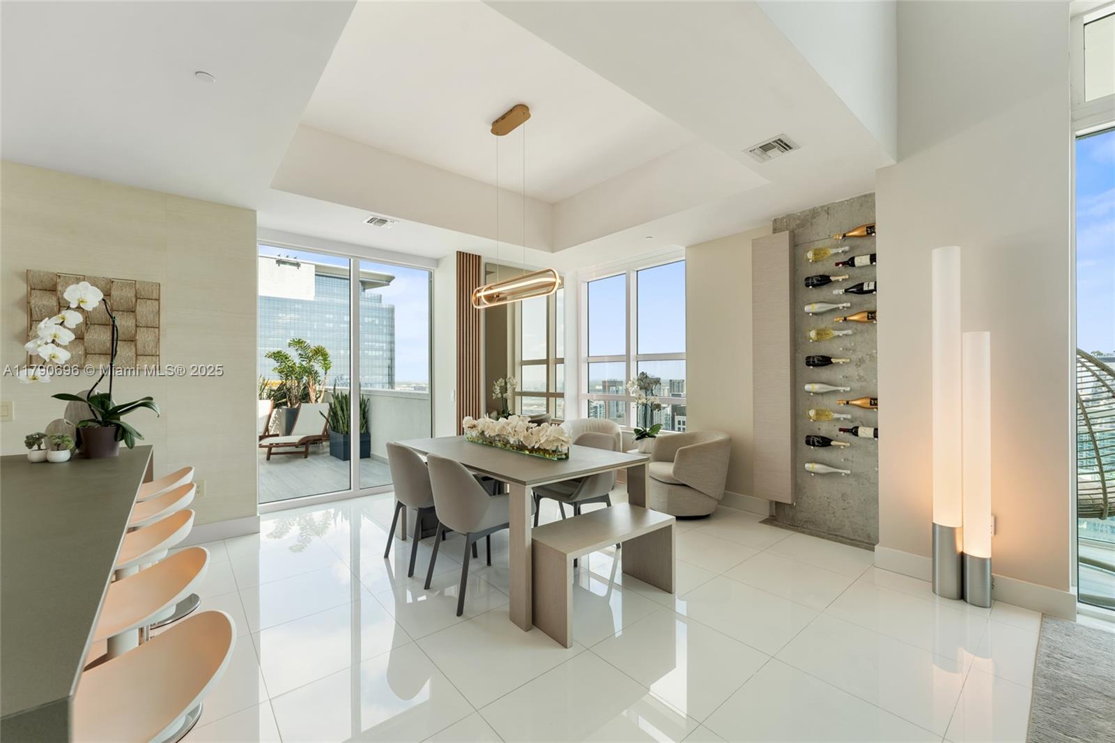 950 Brickell Bay Dr # 5504