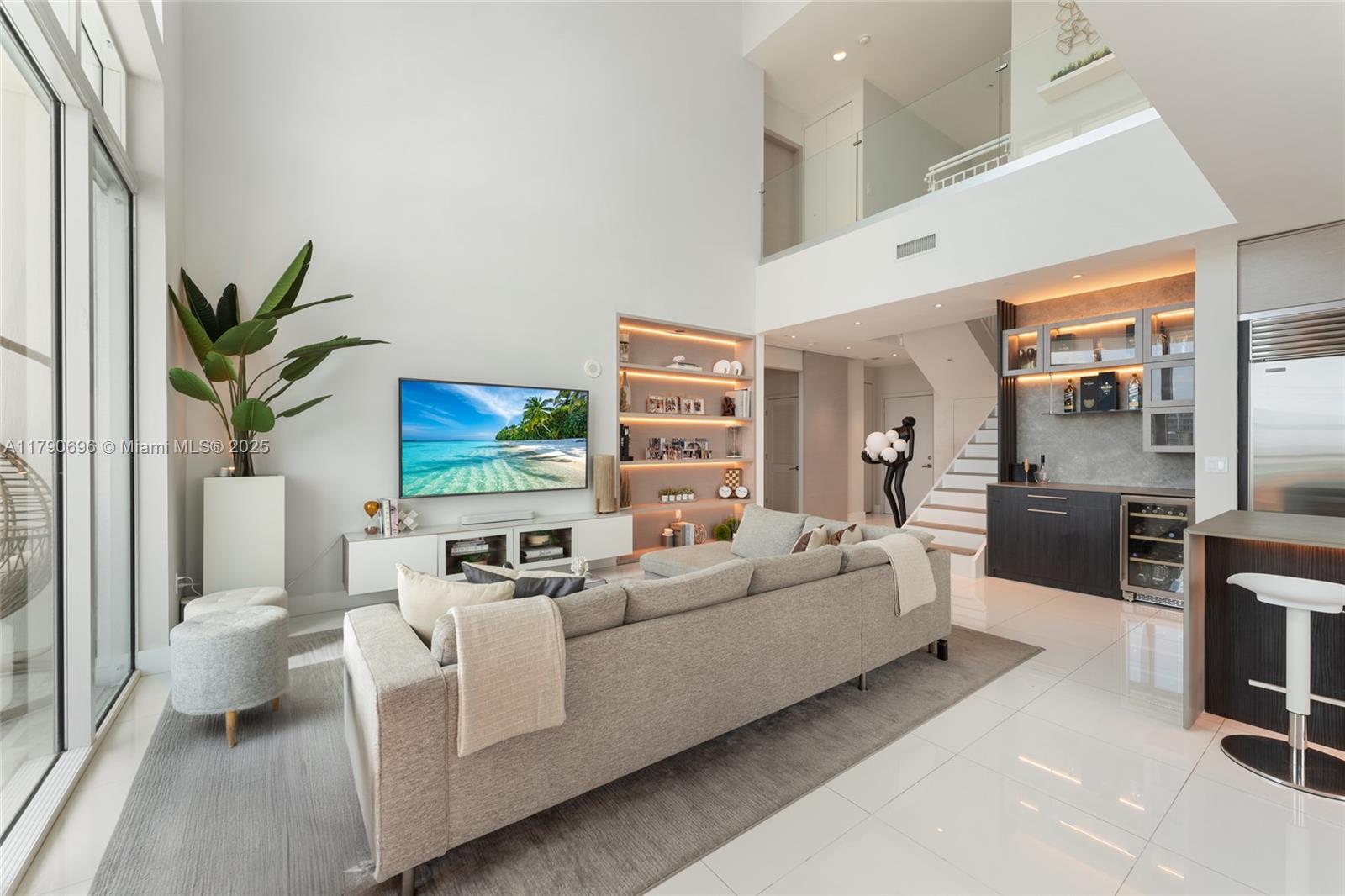 950 Brickell Bay Dr # 5504