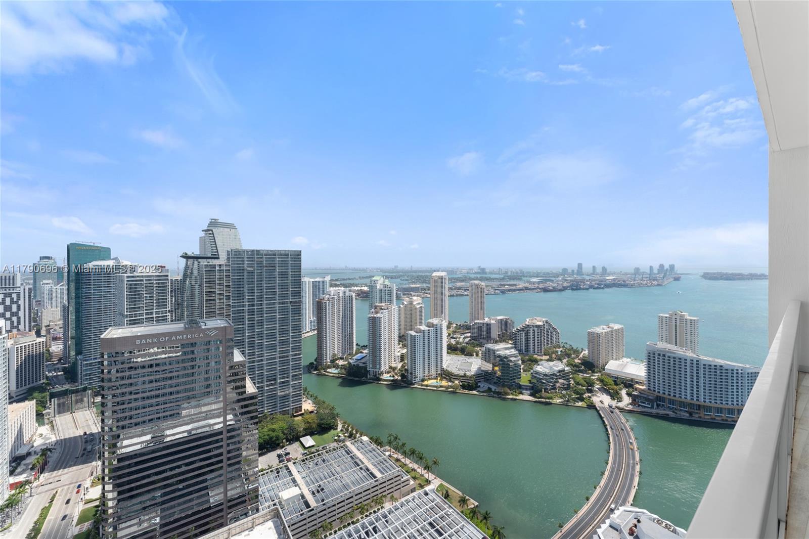 950 Brickell Bay Dr # 5504