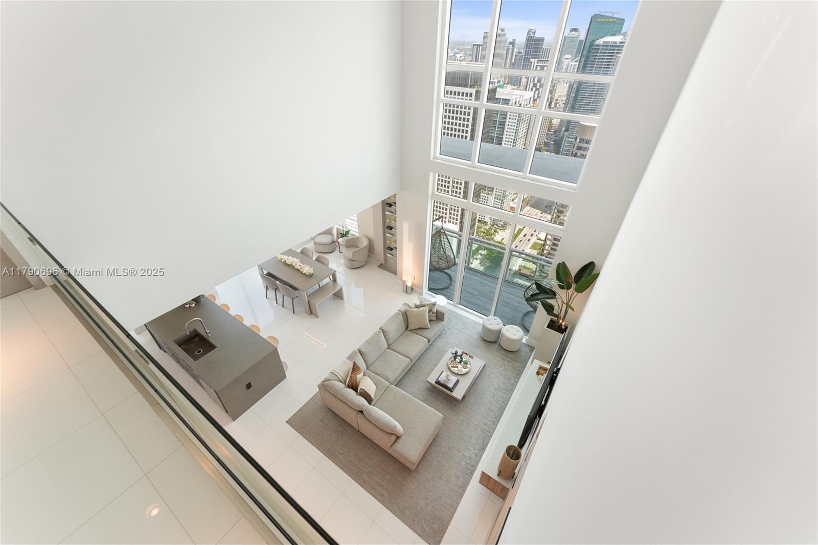 950 Brickell Bay Dr # 5504