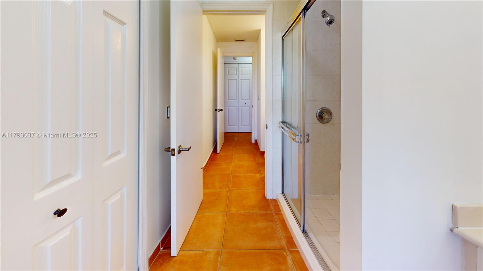 6520 NW 114th Ave # 1637