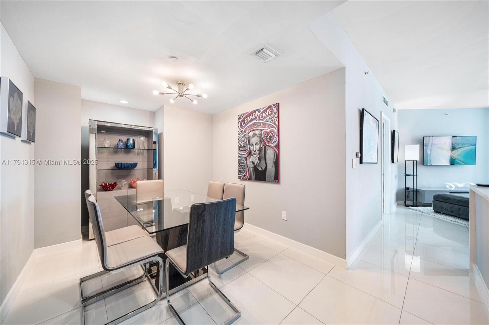 350 S Miami Ave Unit: 2505