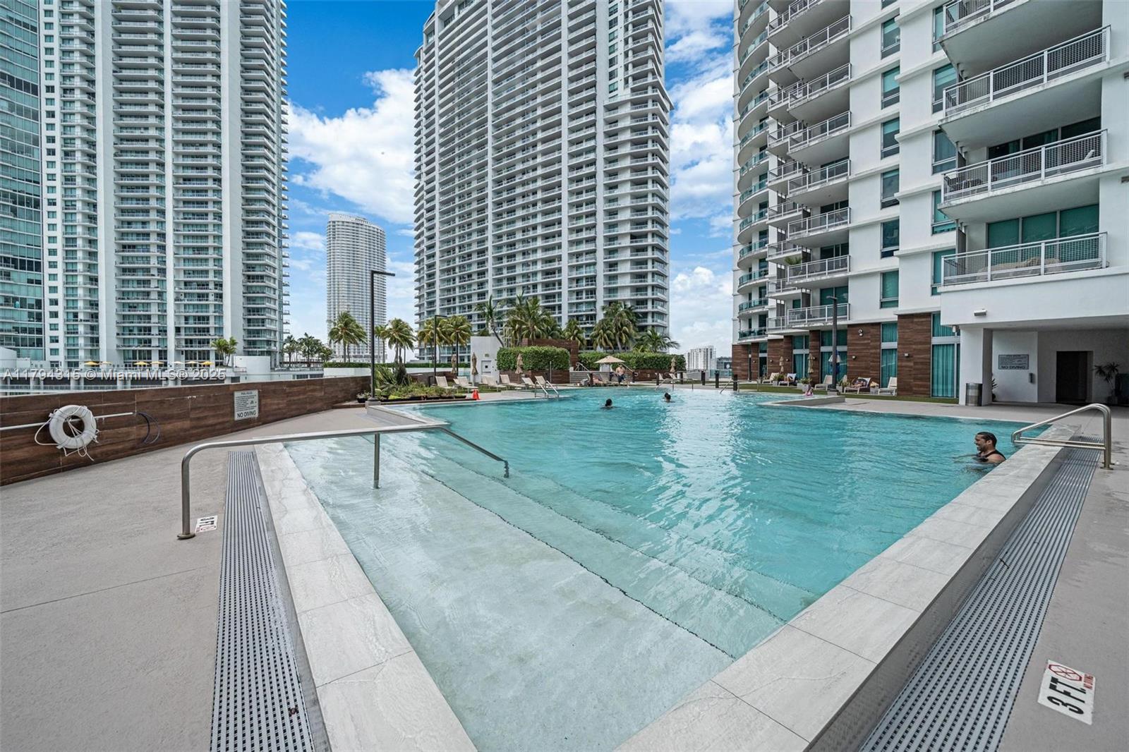350 S Miami Ave Unit: 2505