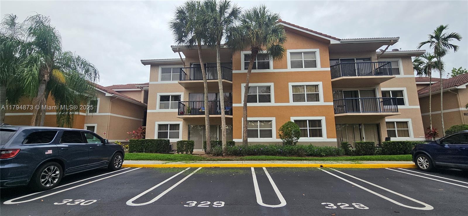 9001 Wiles Rd # 3 Unit: 103-3