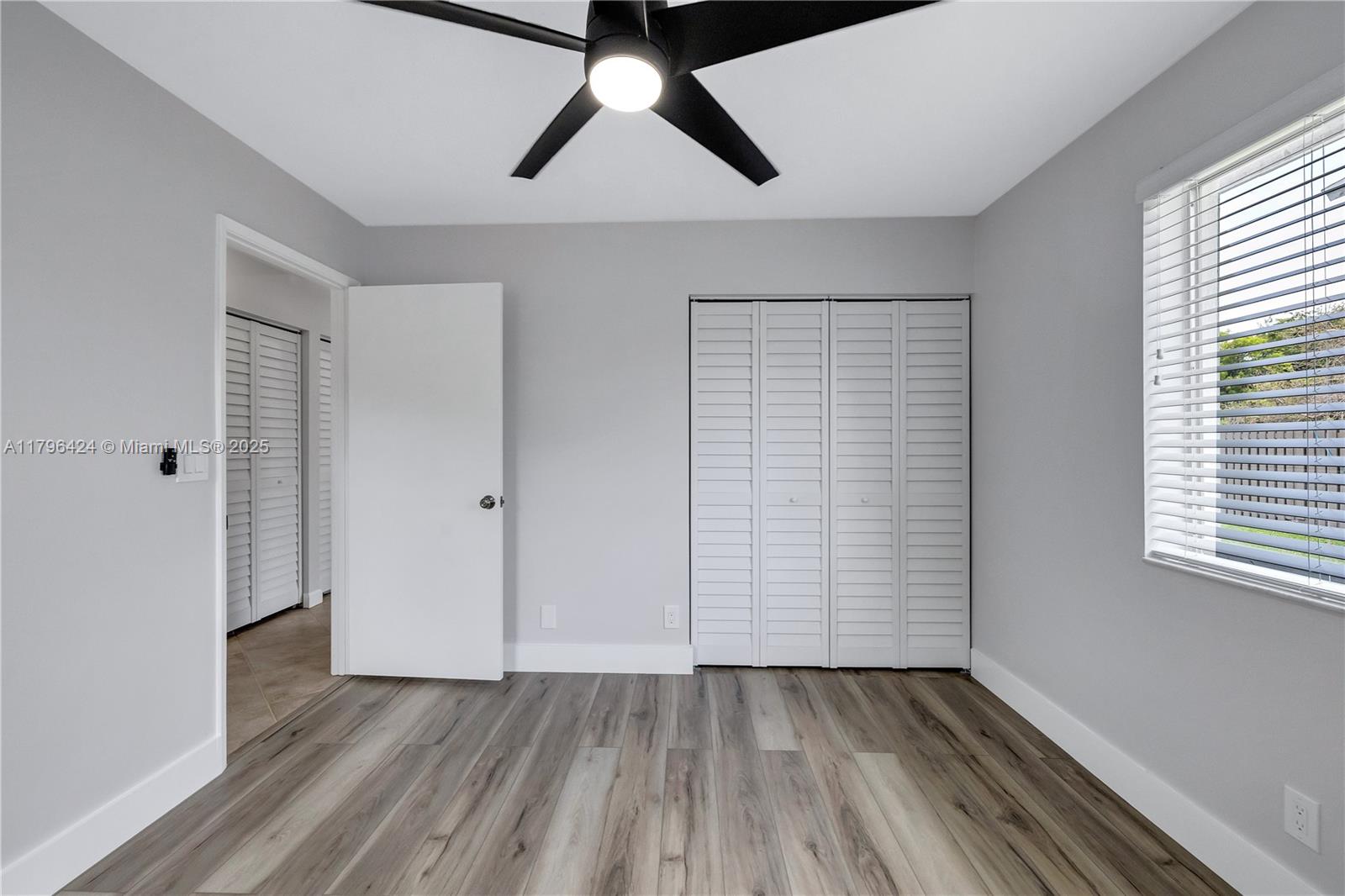 618 Woodgate Cir Unit: E