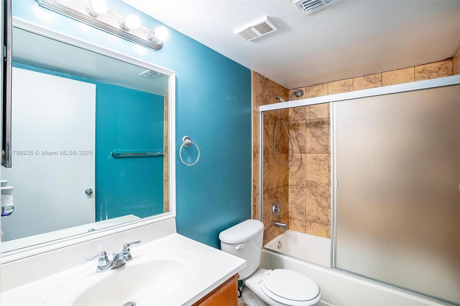 7620 Westwood Dr # 216