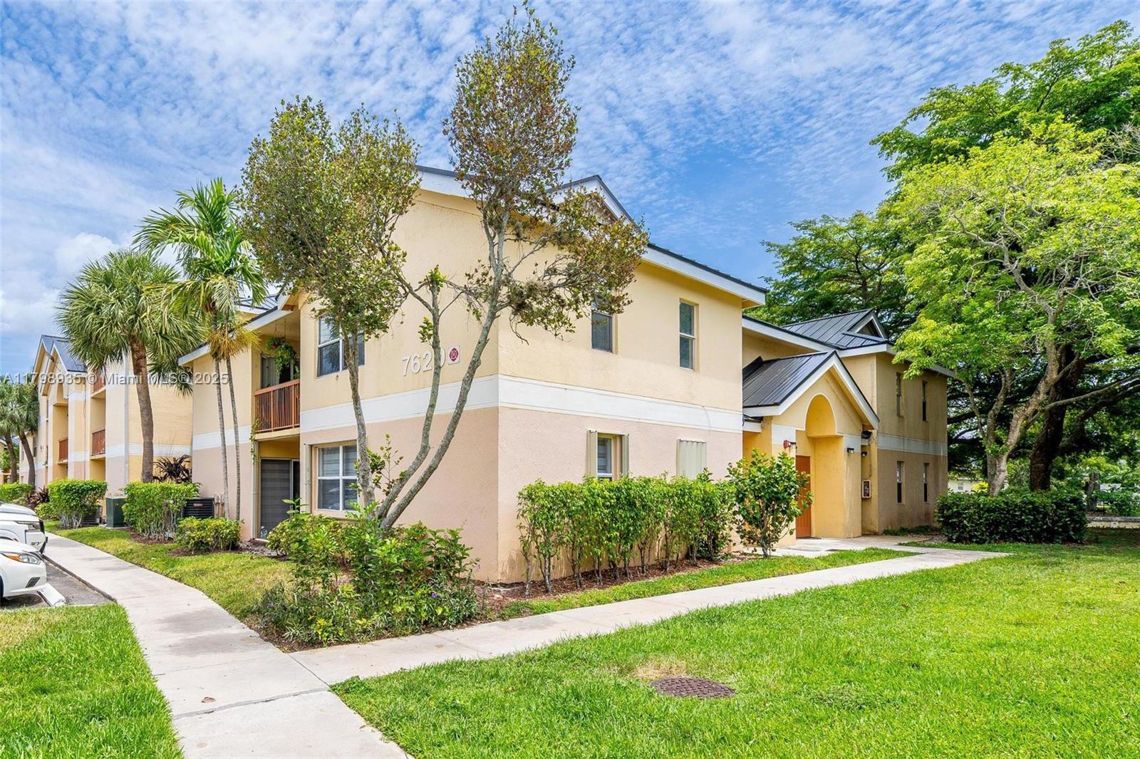 7620 Westwood Dr # 216