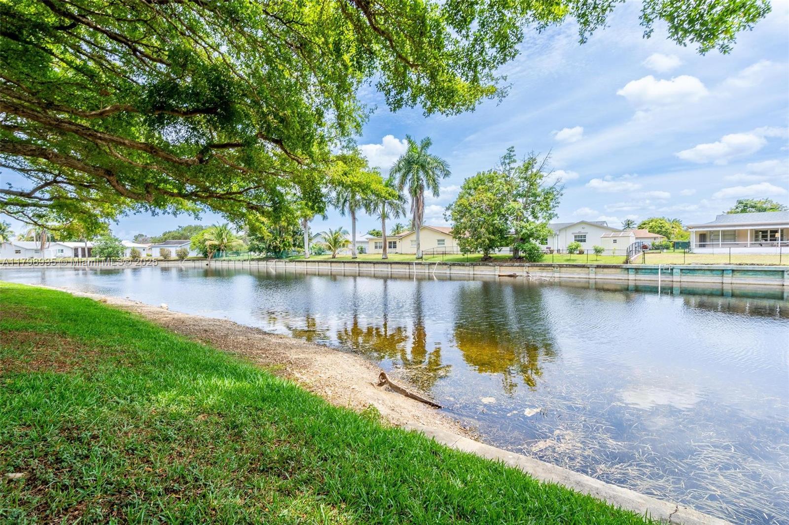 7620 Westwood Dr # 216