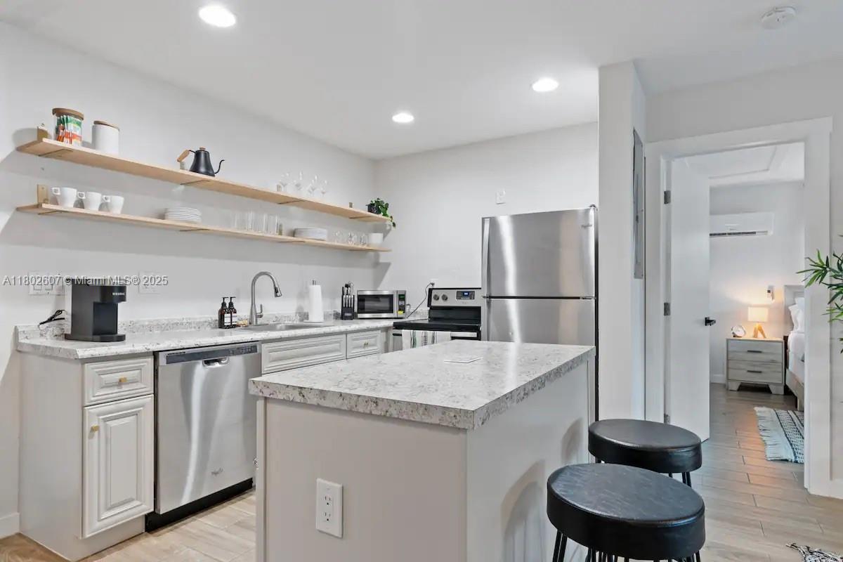 300 SW 23rd St # 2