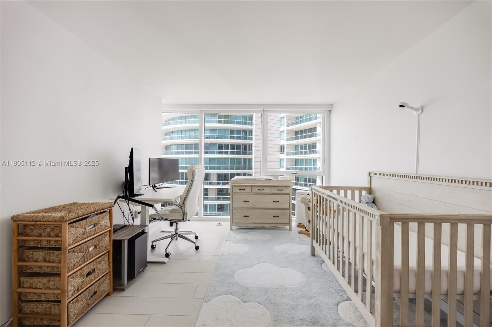 2101 Brickell Ave # 807