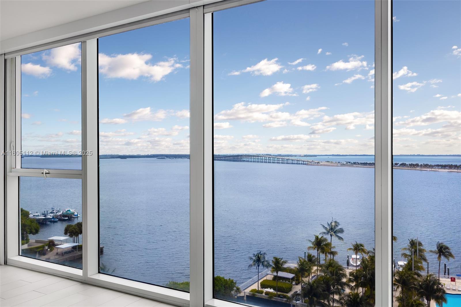2101 Brickell Ave # 807