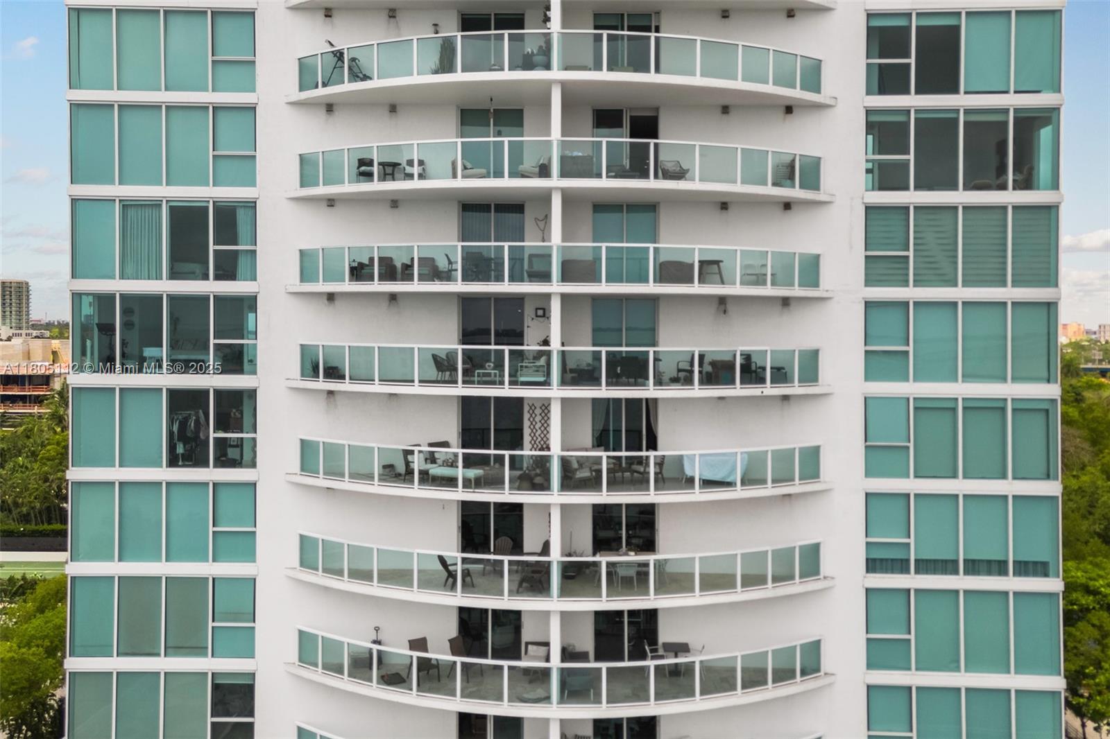 2101 Brickell Ave # 807