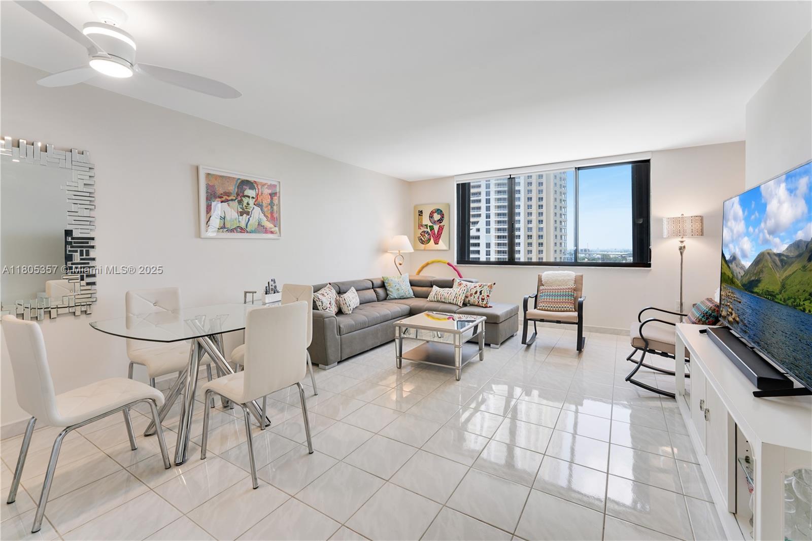 540 Brickell Key Dr # 1422