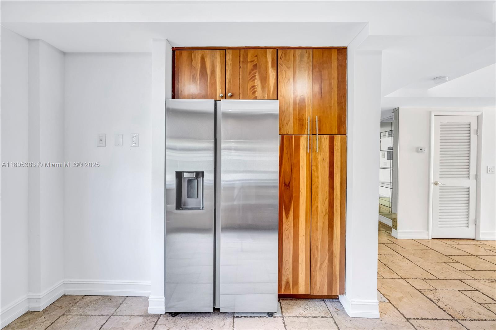 401 Poinciana Dr # 1225