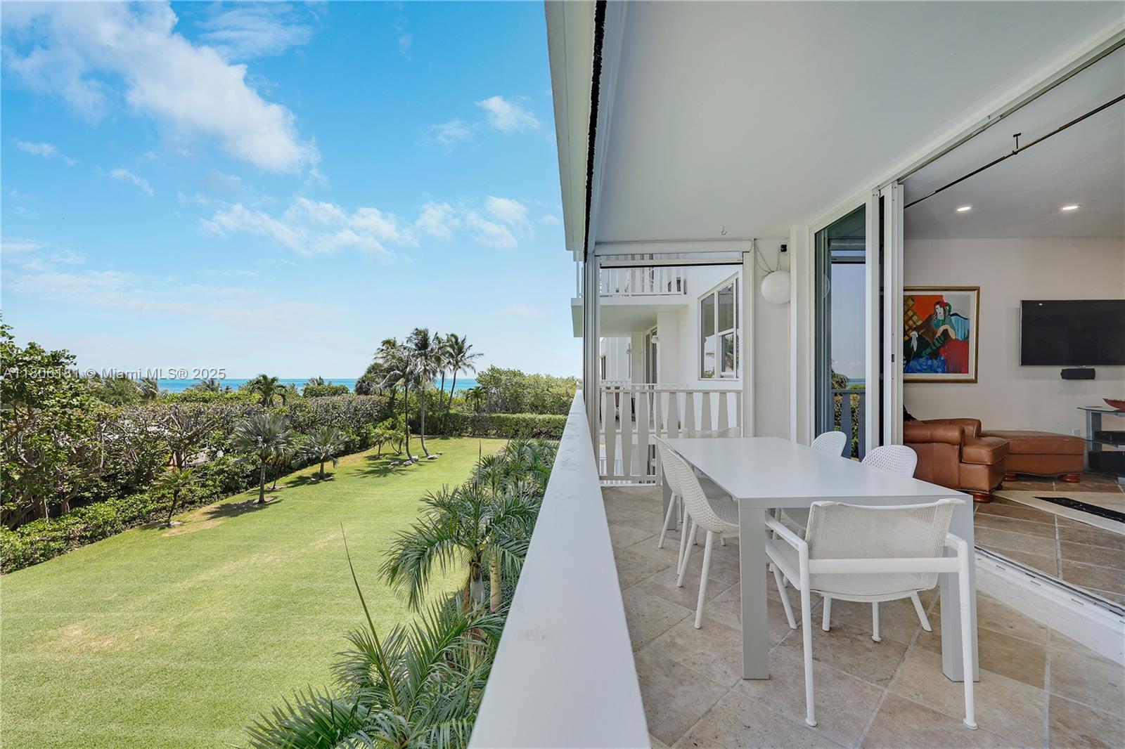 200 Ocean Lane Dr # 305