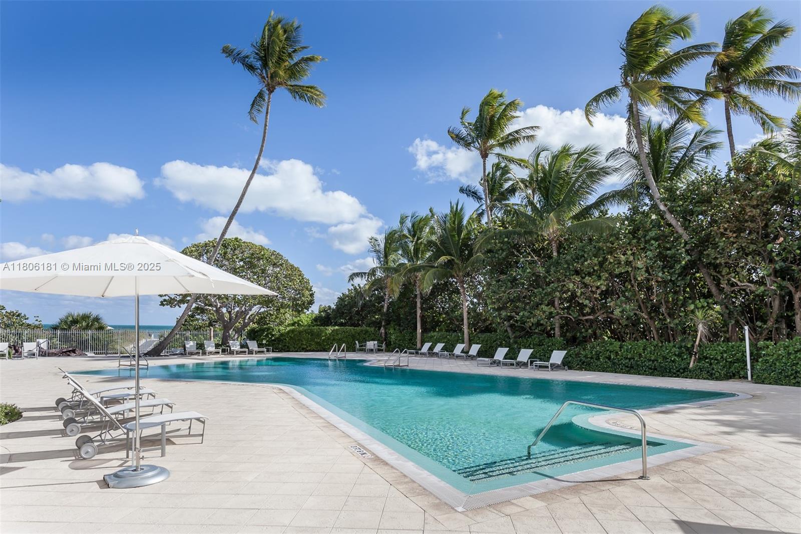 200 Ocean Lane Dr # 305