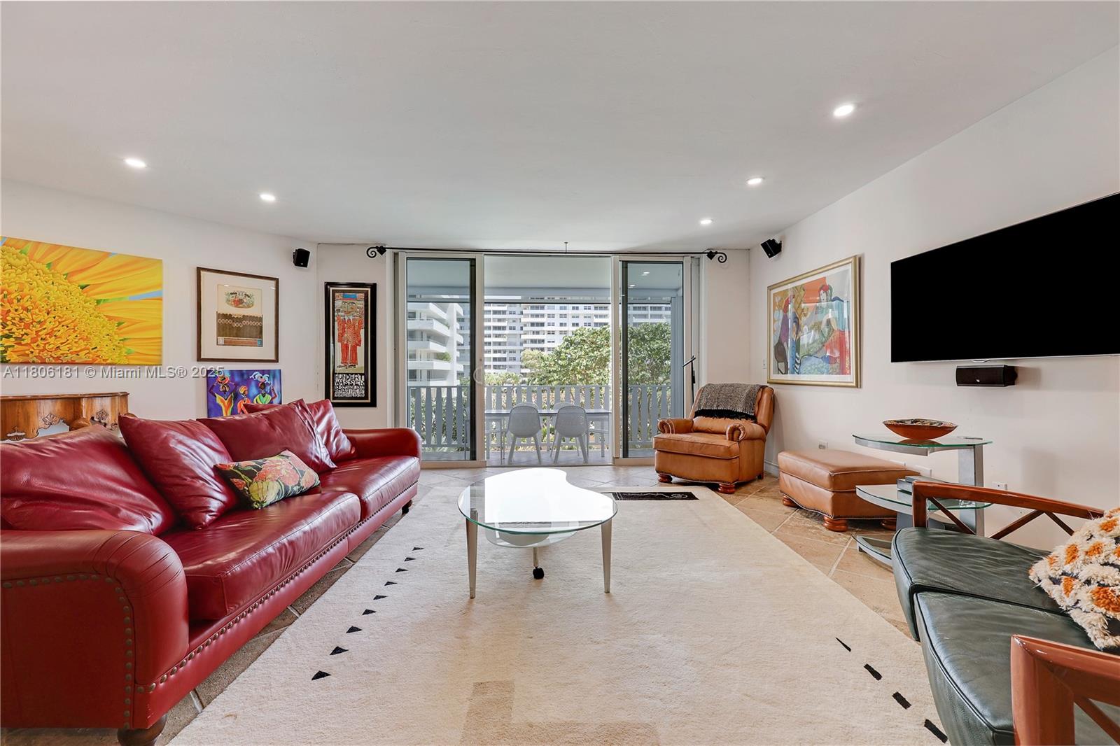 200 Ocean Lane Dr # 305