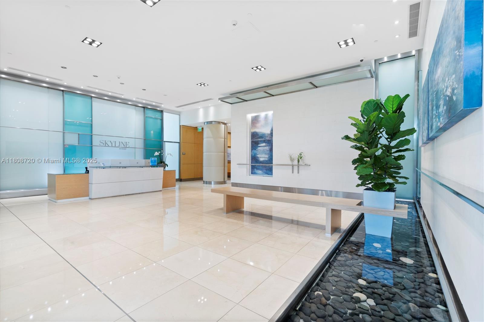 2101 Brickell Ave # 1702