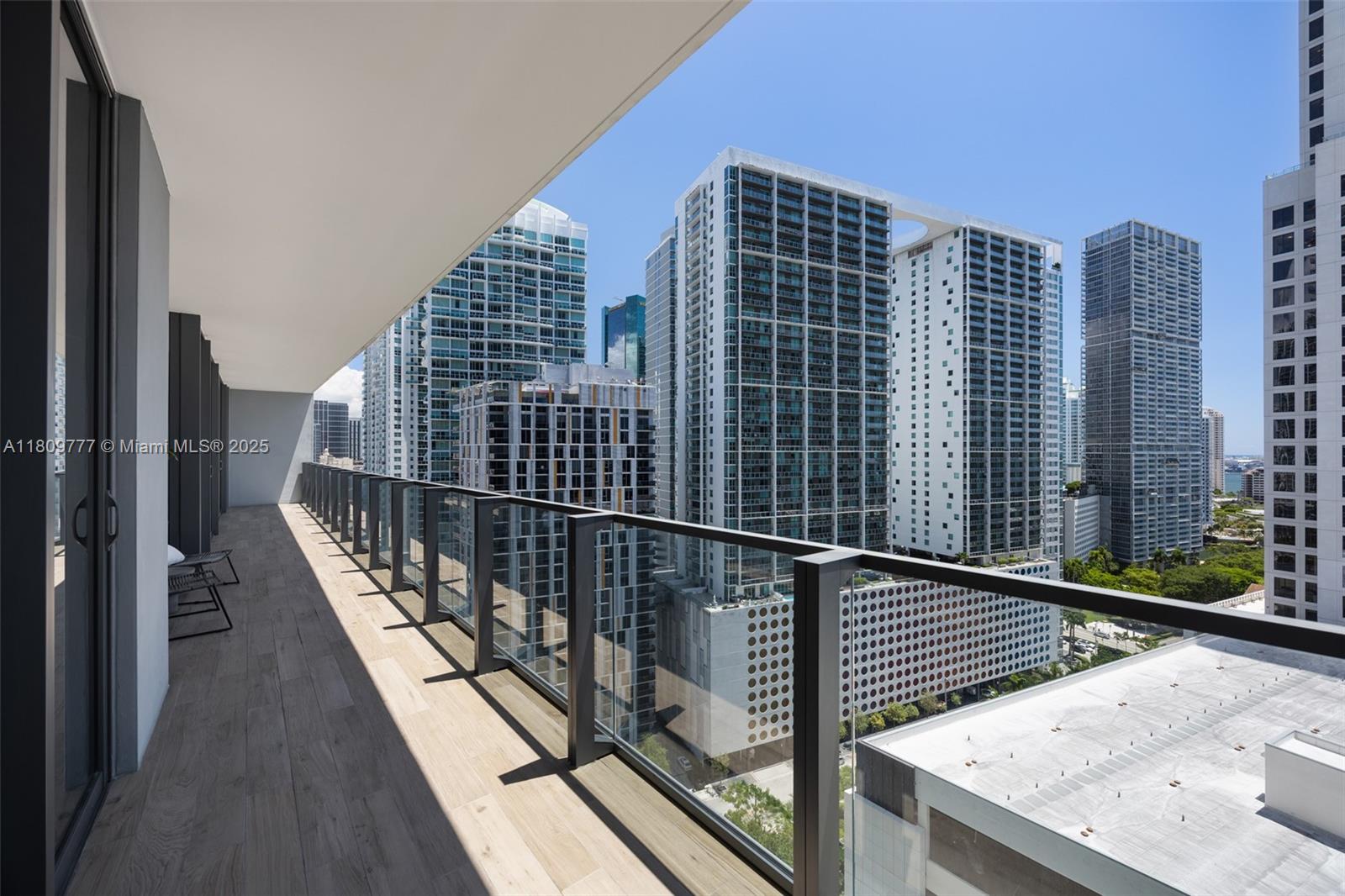 68 SE 6th St # 1703