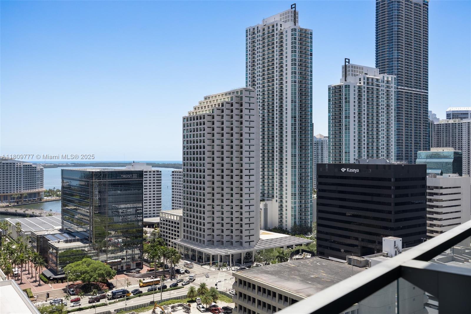 68 SE 6th St # 1703