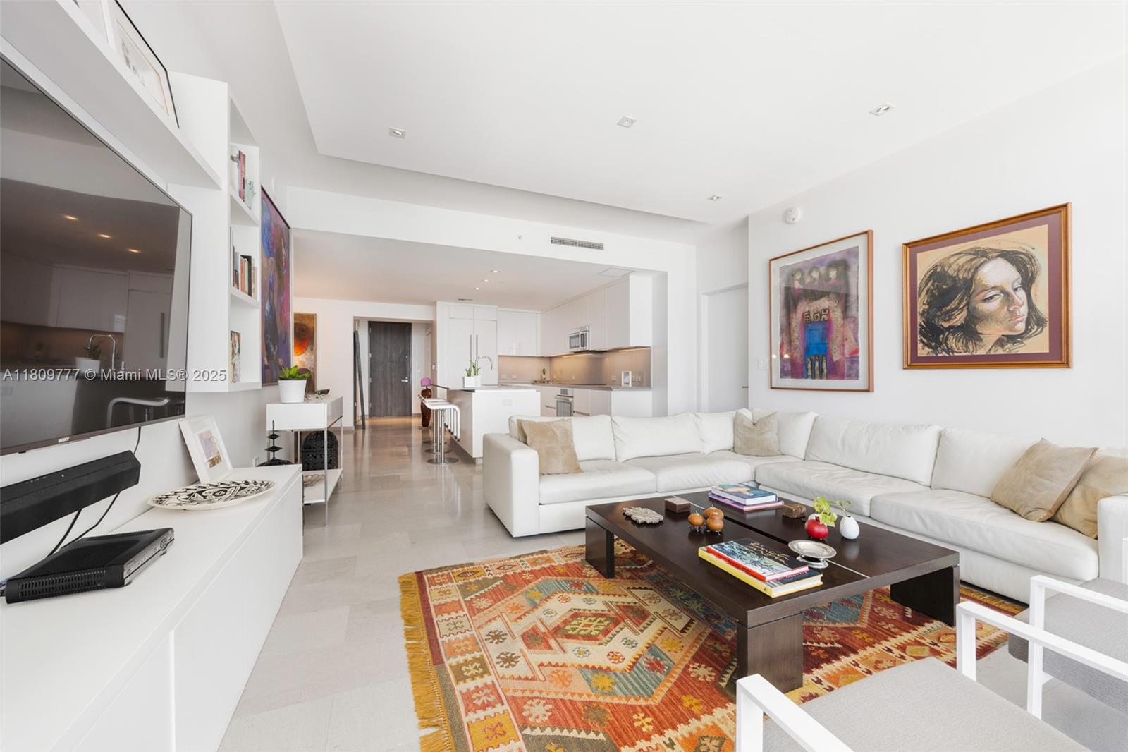 68 SE 6th St # 1703