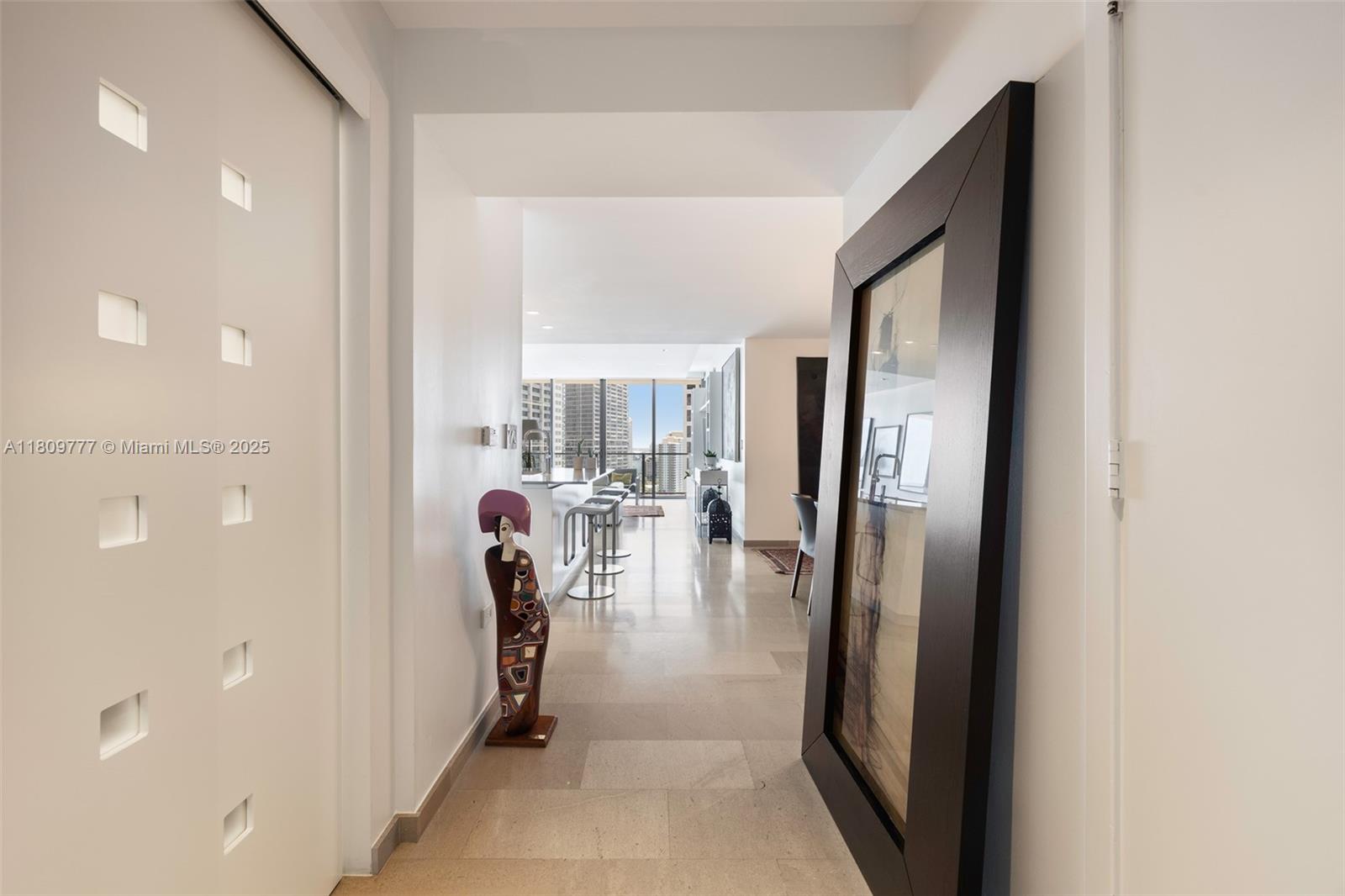 68 SE 6th St # 1703