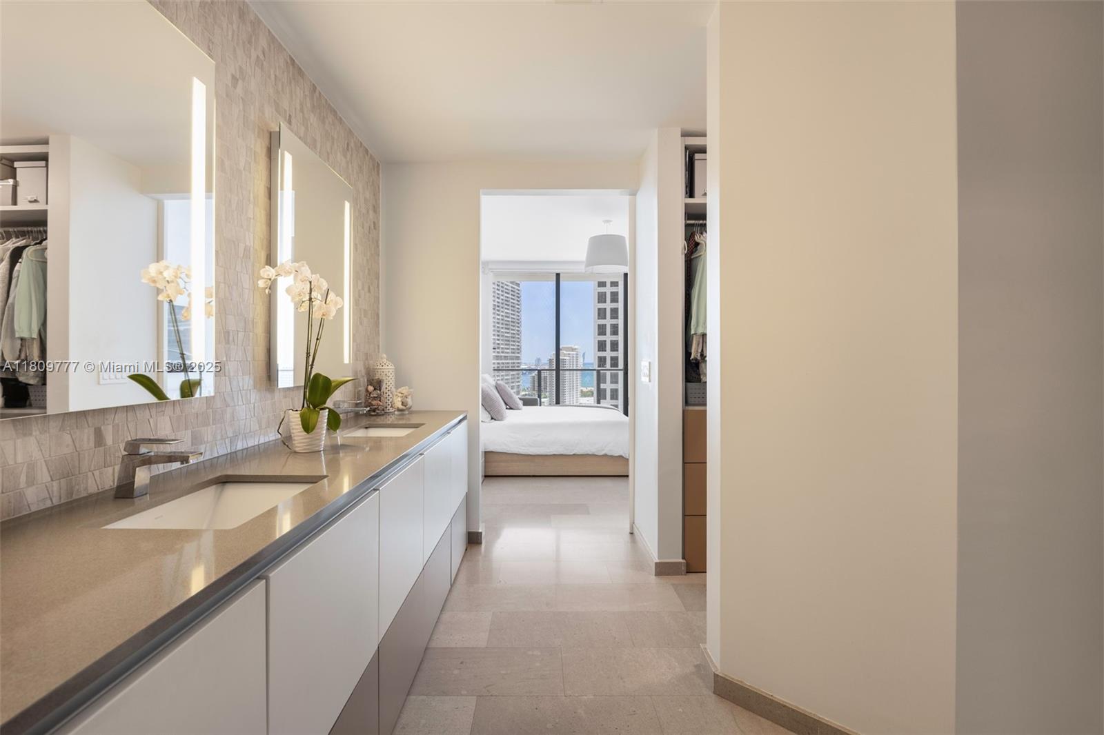 68 SE 6th St # 1703