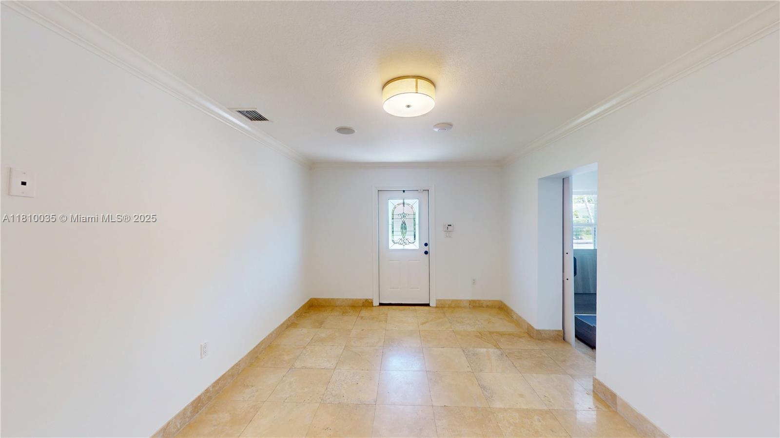 7 Montilla Ave