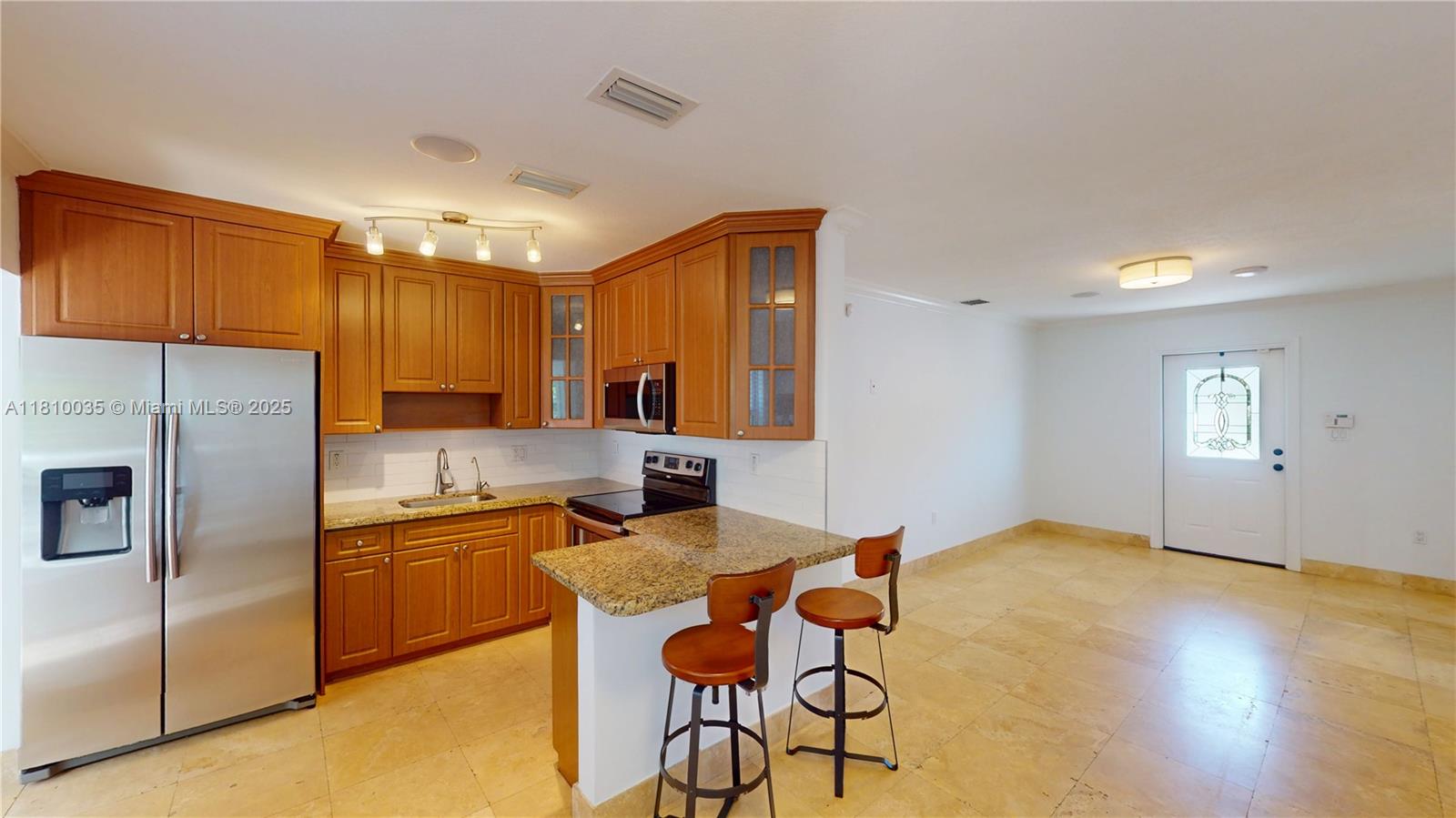 7 Montilla Ave