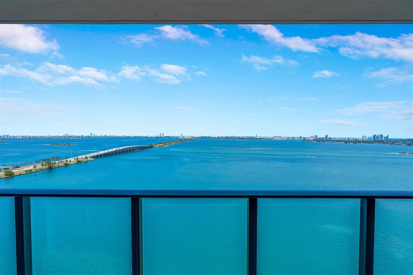 3131 NE 7th Ave # 2503